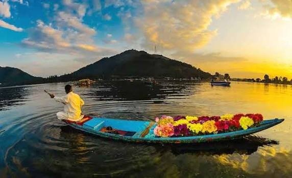 Magical Kashmir Tour